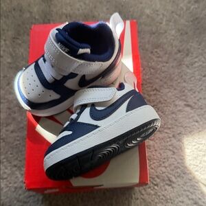 Nike Kids' Blue and White Sneakers